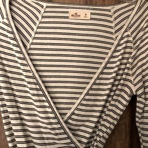 COPY - Long sleeve size medium holister women’s